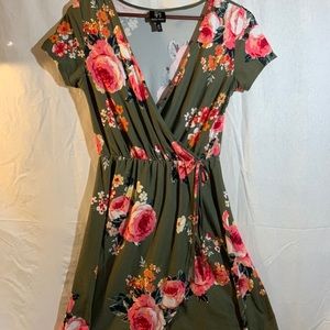 Derek Heart A line skater green floral dress euc